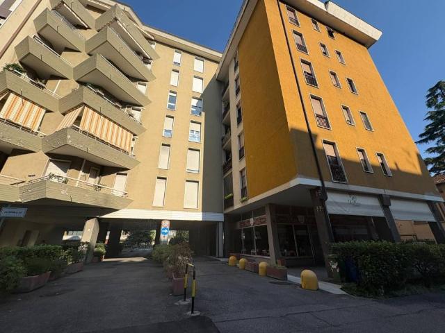Box in vendita a Zona Sud, Brescia