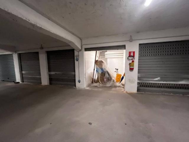 Box in vendita a Zona Sud, Brescia
