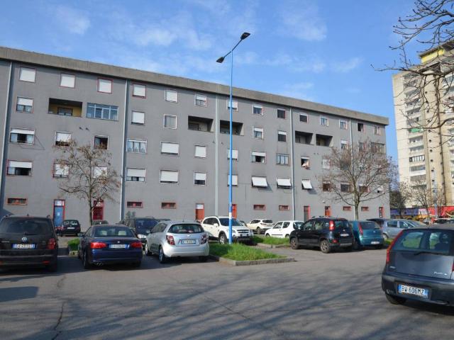 Box in vendita a San Polo Parco, Brescia