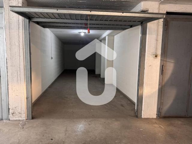 Box in vendita a Zona Sud, Brescia
