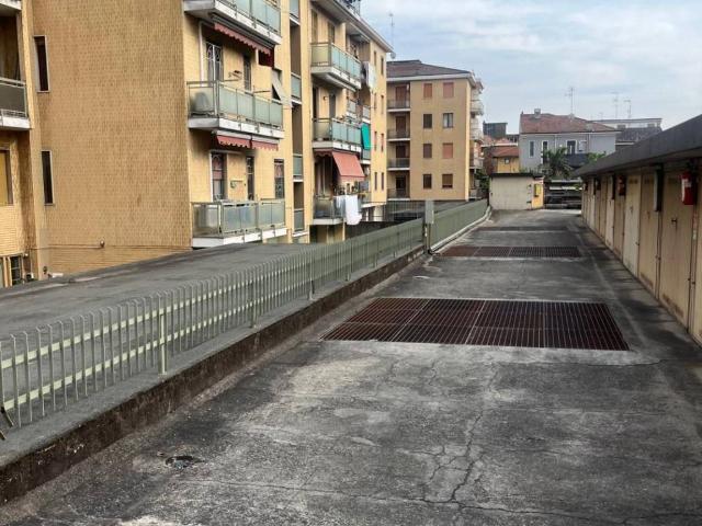 Box in vendita a Zona Omogenea Milano Nord, Bresso