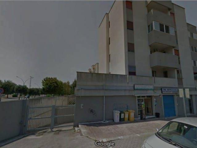 Box in vendita a Bozzano, Puglia
