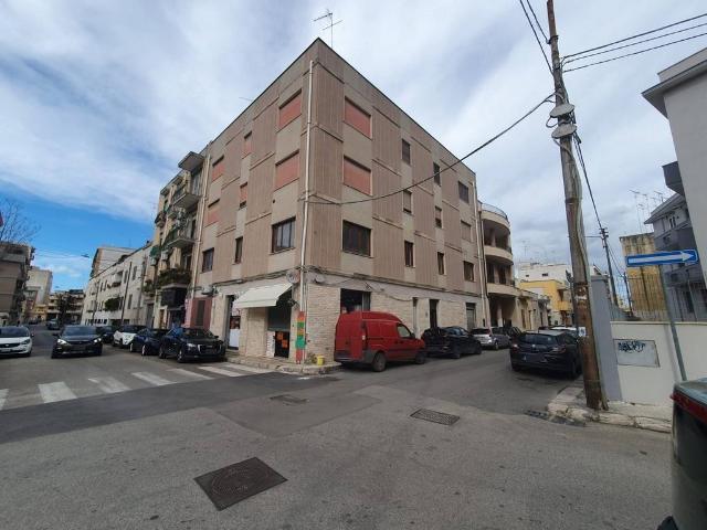 Box in vendita a Commenda, Puglia