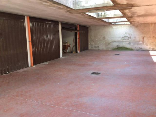 Box in vendita a Faell, Briosco