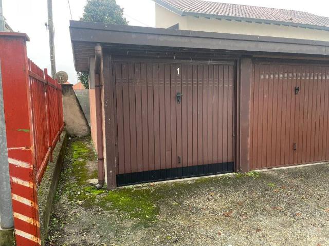 Box in vendita a Moncucco, Brugherio