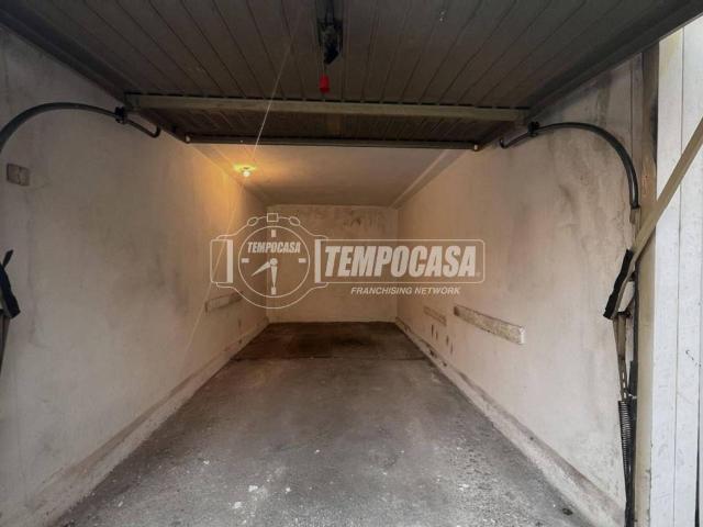 Box in vendita a San Damiano, Brugherio