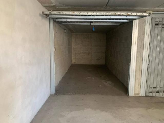 Box in vendita a Moncucco, Brugherio