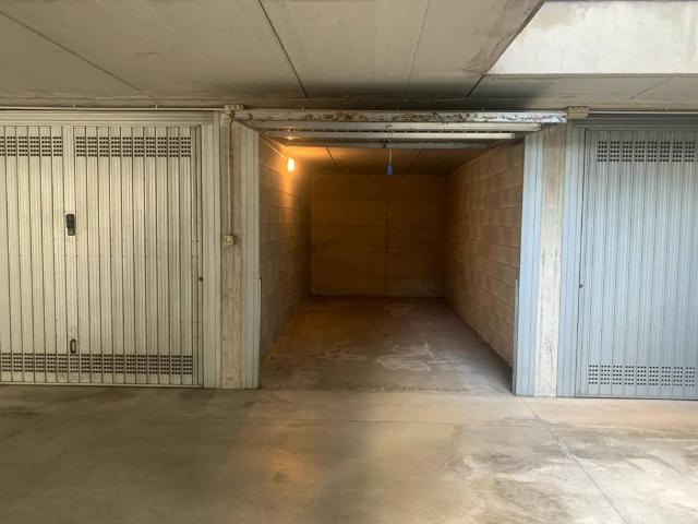 Box in vendita a Moncucco, Brugherio