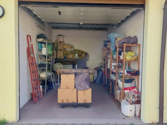 Box in vendita a Buccinasco, Lombardia