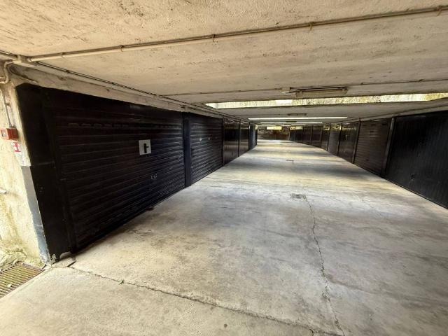 Box in vendita a Robarello, Buccinasco