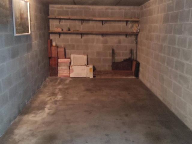 Box in vendita a Bussero, Lombardia
