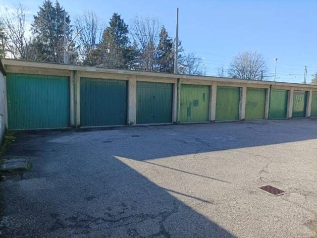 Box in vendita a Sant'Anna, Busto Arsizio