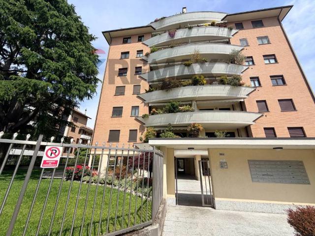 Box in vendita a Sant'Edoardo, Busto Arsizio