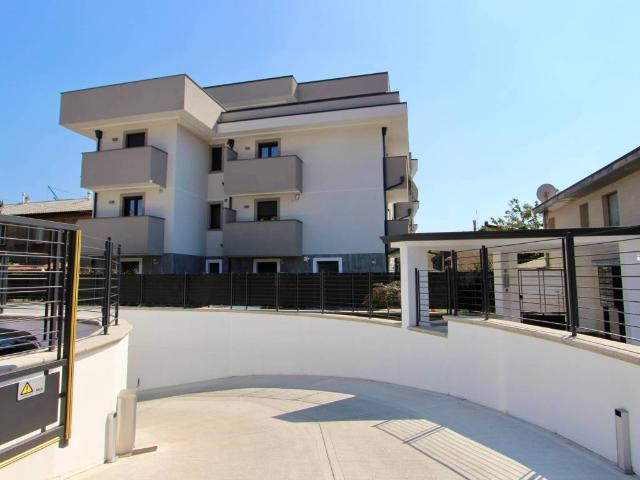 Box in vendita a Sant'Edoardo, Busto Arsizio