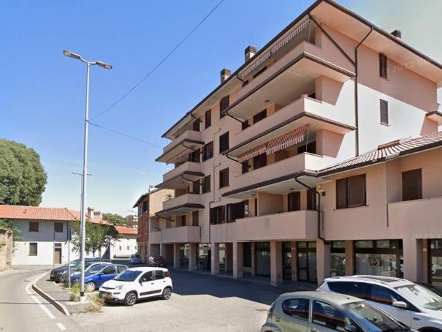 Box in vendita a Busto Garolfo, Milano