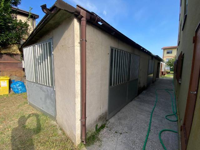 Box in vendita a Mejaniga, Padova