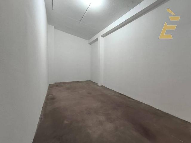 Box in vendita a Sant'Alenixedda, Cagliari