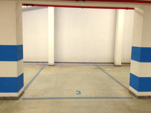 Box in vendita a Bonaria, Cagliari