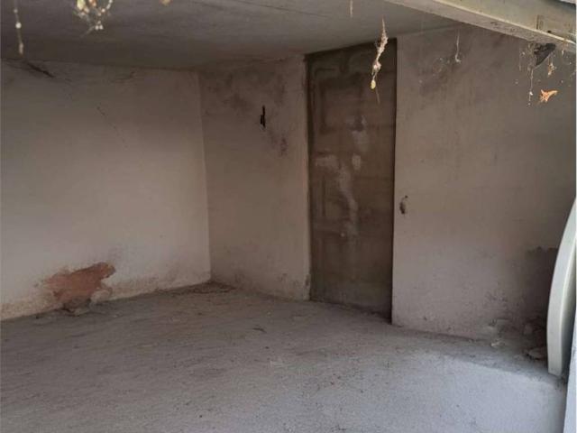 Box in vendita a Monte Mixi, Cagliari