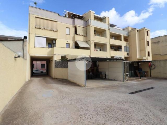 Box in vendita a Monteleone - Santa Rosalia, Cagliari