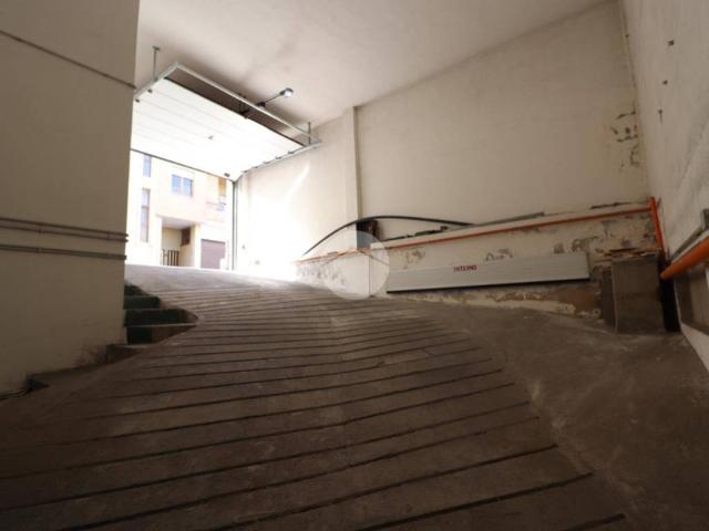 Box in vendita a Monteleone - Santa Rosalia, Cagliari