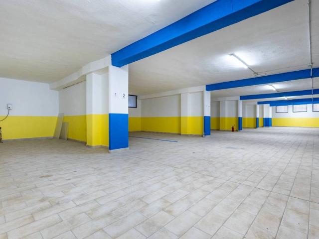 Box in vendita a Monte Urpinu, Cagliari