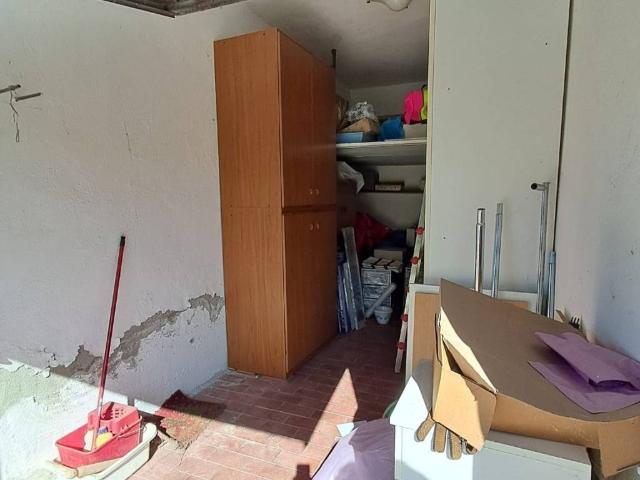 Box in vendita a Fornacette, Calcinaia