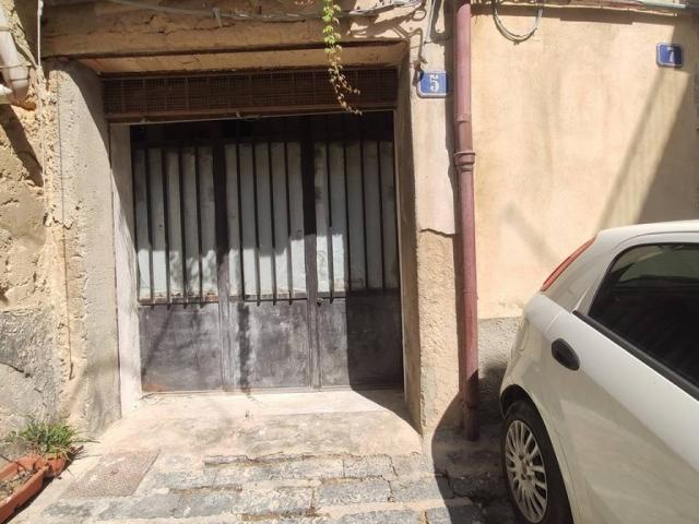 Box in vendita a Canalotto, Caltagirone