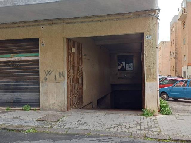 Box in vendita a Caltagirone, Sicilia