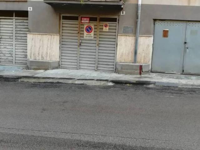 Box in vendita a Quartiere Provvidenza, Caltanissetta