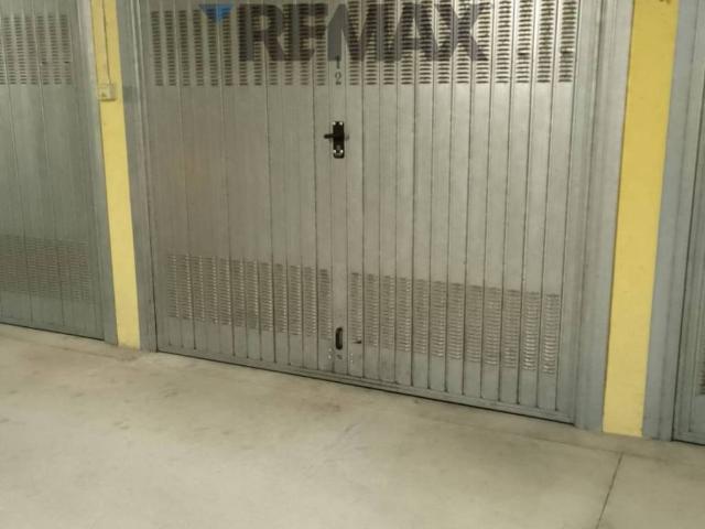 Box in vendita a Calusco D'adda, Lombardia
