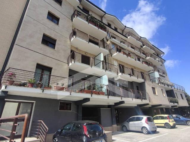 Box in vendita a Campobasso, Molise