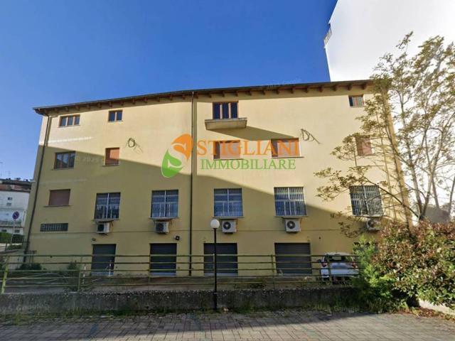 Box in vendita a Campobasso, Molise