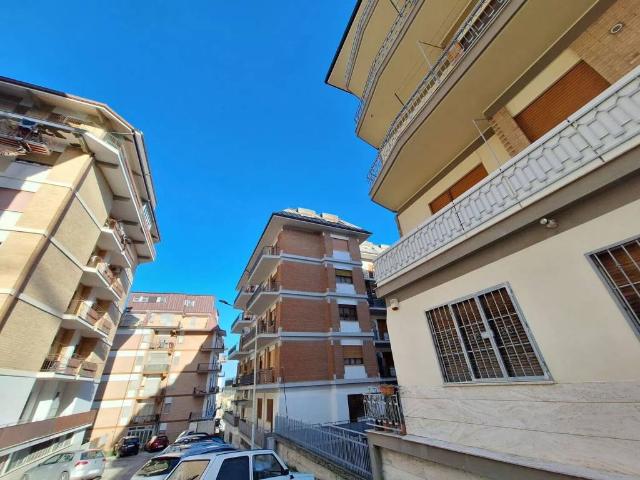 Box in vendita a Campobasso, Molise