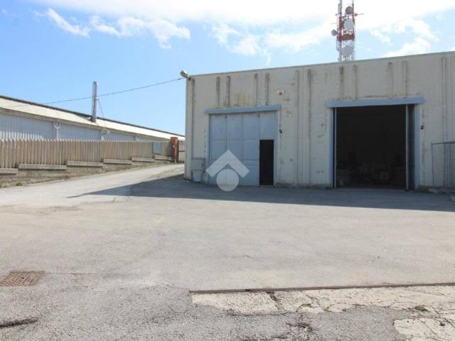 Box in vendita a Campobasso, Molise