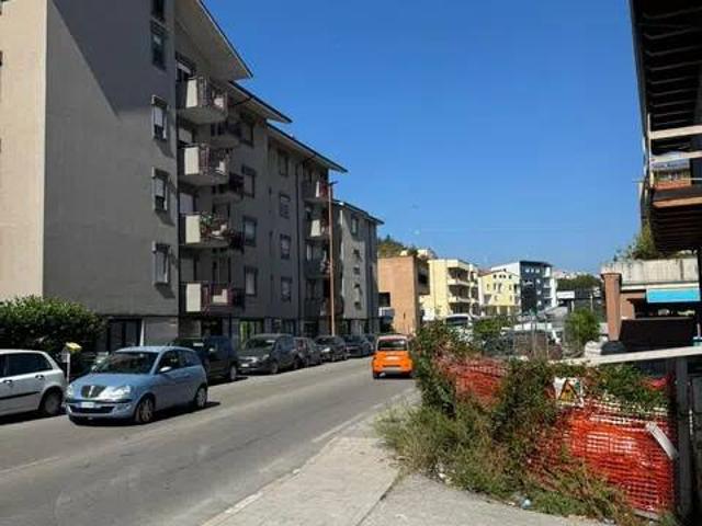 Box in vendita a Campobasso, Molise