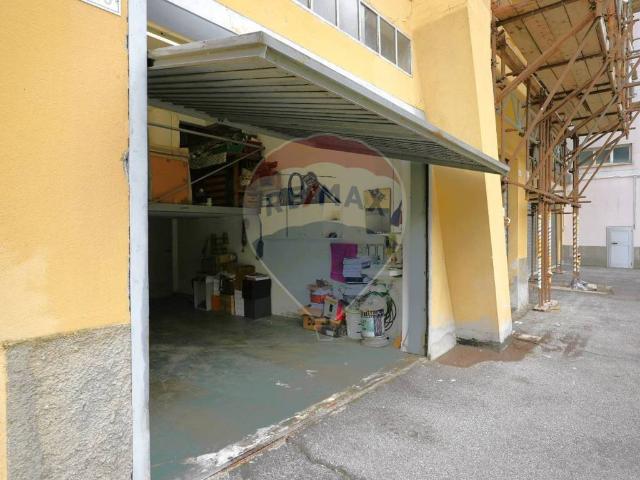 Box in vendita a Campomorone, Liguria