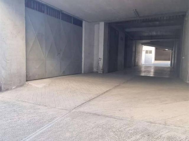 Box in vendita a Puglia, Barletta-andria-trani