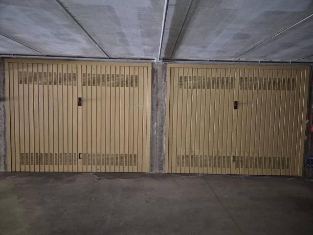 Box in vendita a Cantù, Lombardia