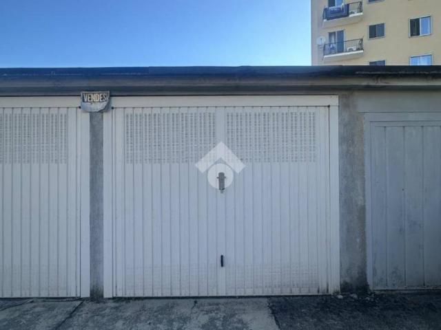 Box in vendita a Capriate, Capriate San Gervasio