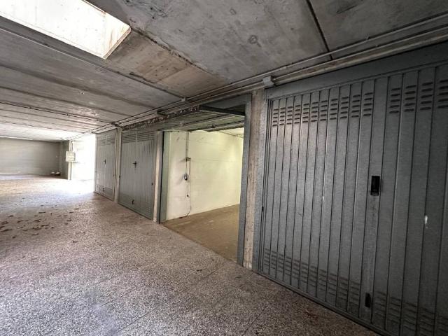Box in vendita a Agliate, Carate Brianza