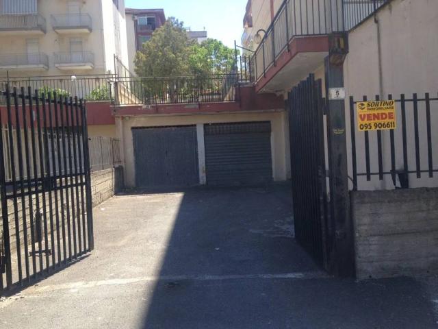 Box in vendita a Carlentini, Sicilia