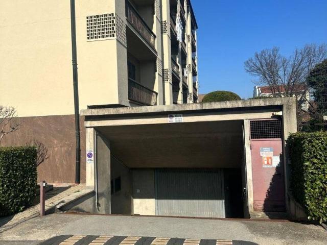 Box in vendita a Piemonte, Torino