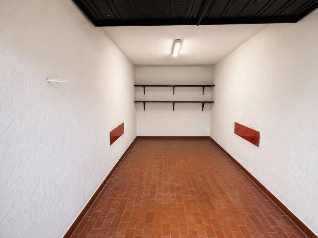 Box in vendita a Cassina Pertusella, Caronno Pertusella