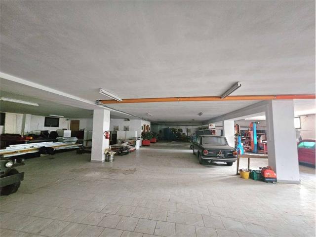 Box in vendita a Puglia, Brindisi