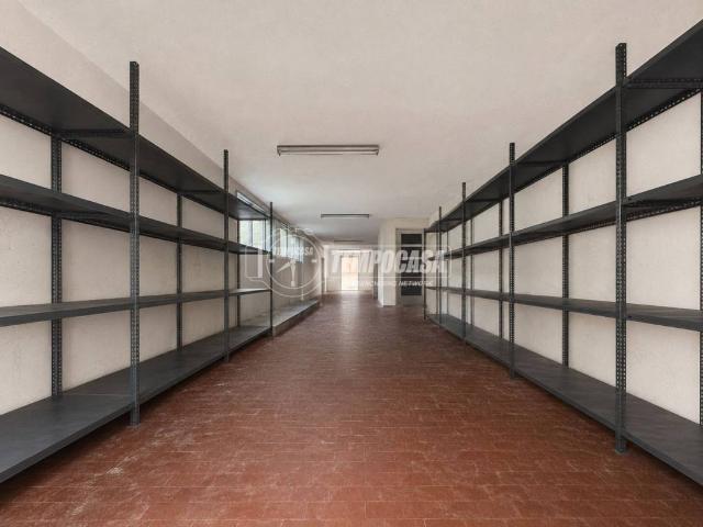 Box in vendita a Unione delle Terre d'Argine, Carpi