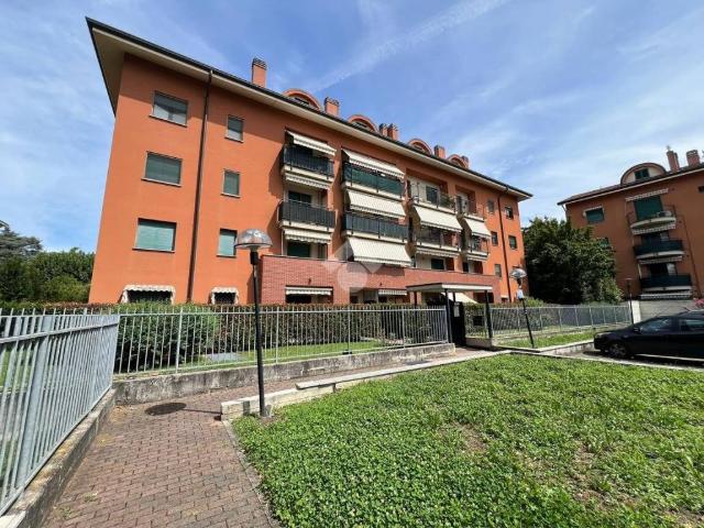 Box in vendita a Mirabello, Carugate