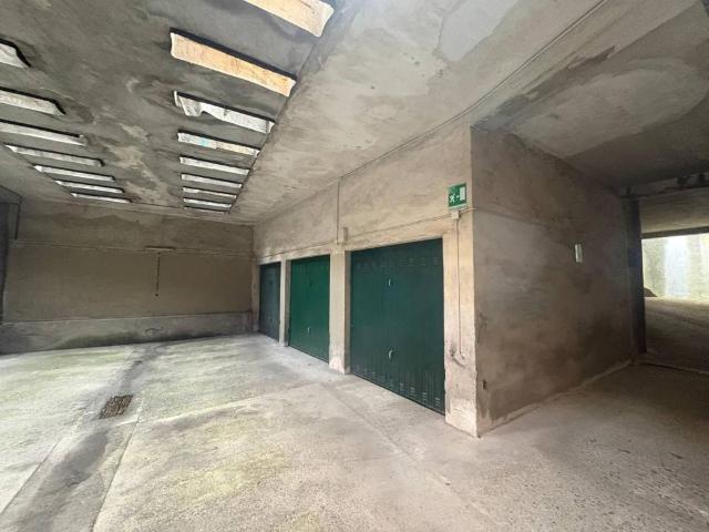 Box in vendita a Piemonte, Alessandria
