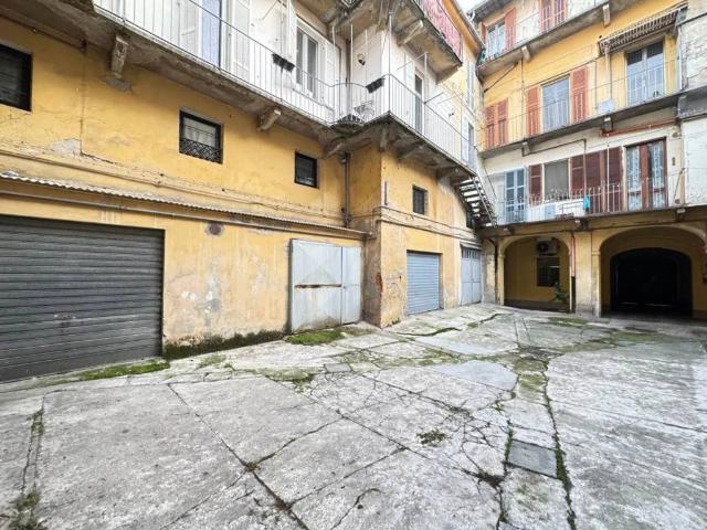 Box in vendita a Oltreponte, Piemonte