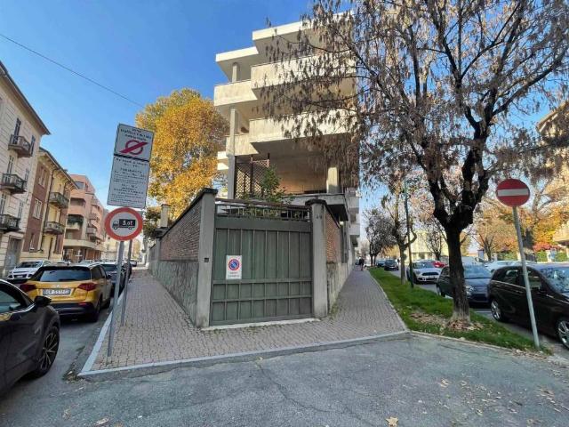 Box in vendita a Piemonte, Alessandria